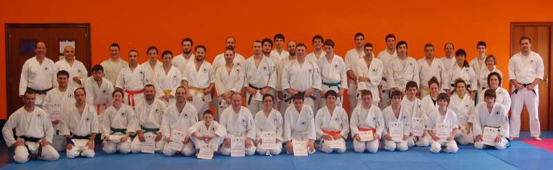 Kenpo-Kai:En torno a 200 personas realizaron los &quot;Ex&aacute;menes de Grado&quot;